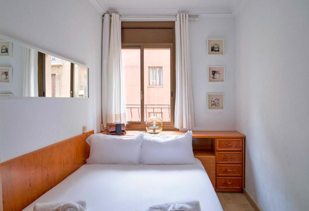 Stay U-Nique House Torre Damians Barcelona Exterior photo